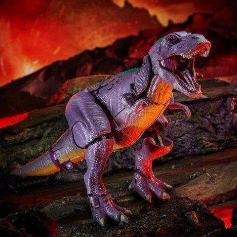 Hasbro Transformers War for Cybertron Kingdom Leader Megatron (Beast)